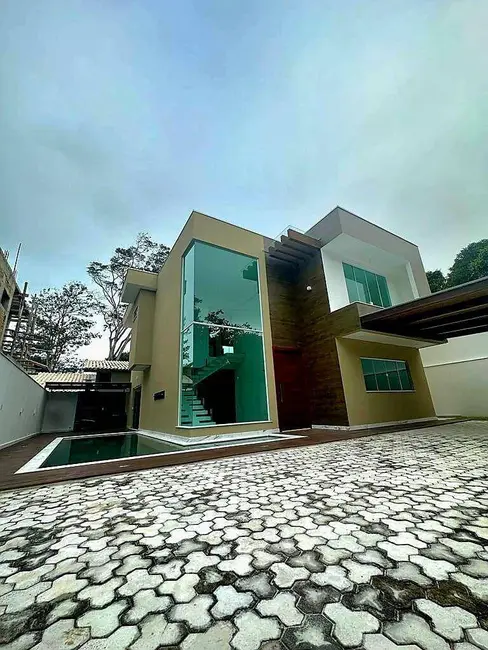 Foto 1 de Casa com 4 quartos à venda, 187m2 em Porto Seguro - BA