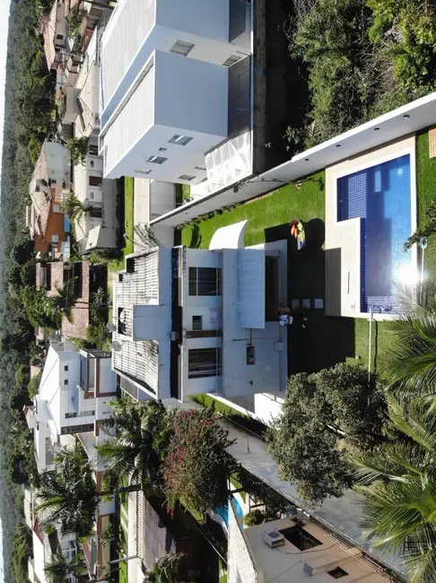 Foto 2 de Casa com 3 quartos à venda, 500m2 em Porto Seguro - BA