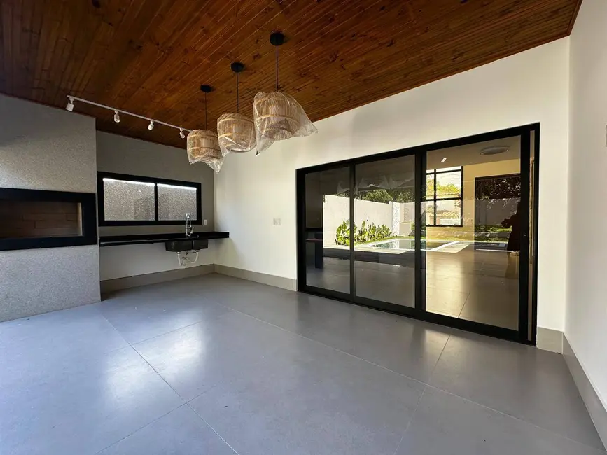 Foto 4 de Casa com 3 quartos à venda, 200m2 em Porto Seguro - BA