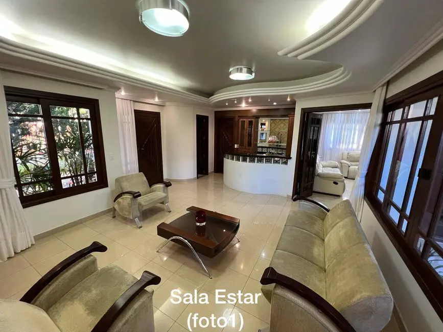 Casa com 6 quartos à venda e para alugar, 750m2 em Porto Seguro - BA - imagem 5 Foto 5 de Casa com 6 quartos à venda e para alugar, 750m2 em Porto Seguro - BA