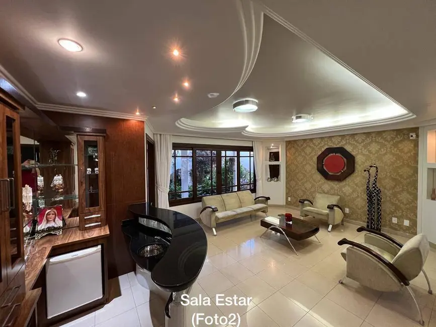 Casa com 6 quartos à venda e para alugar, 750m2 em Porto Seguro - BA - imagem 6 Foto 6 de Casa com 6 quartos à venda e para alugar, 750m2 em Porto Seguro - BA