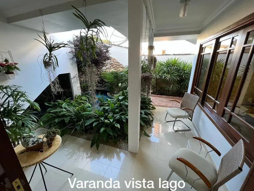 Casa com 6 quartos à venda e para alugar, 750m2 em Porto Seguro - BA - imagem 9 Foto 9 de Casa com 6 quartos à venda e para alugar, 750m2 em Porto Seguro - BA