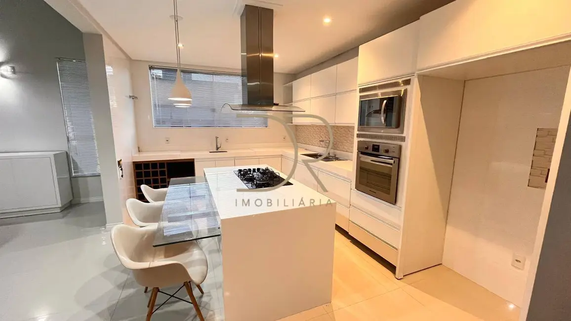 Casa de Condomínio com 4 quartos à venda, 600m2 em Porto Seguro - BA - imagem 7 Foto 7 de Casa de Condomínio com 4 quartos à venda, 600m2 em Porto Seguro - BA