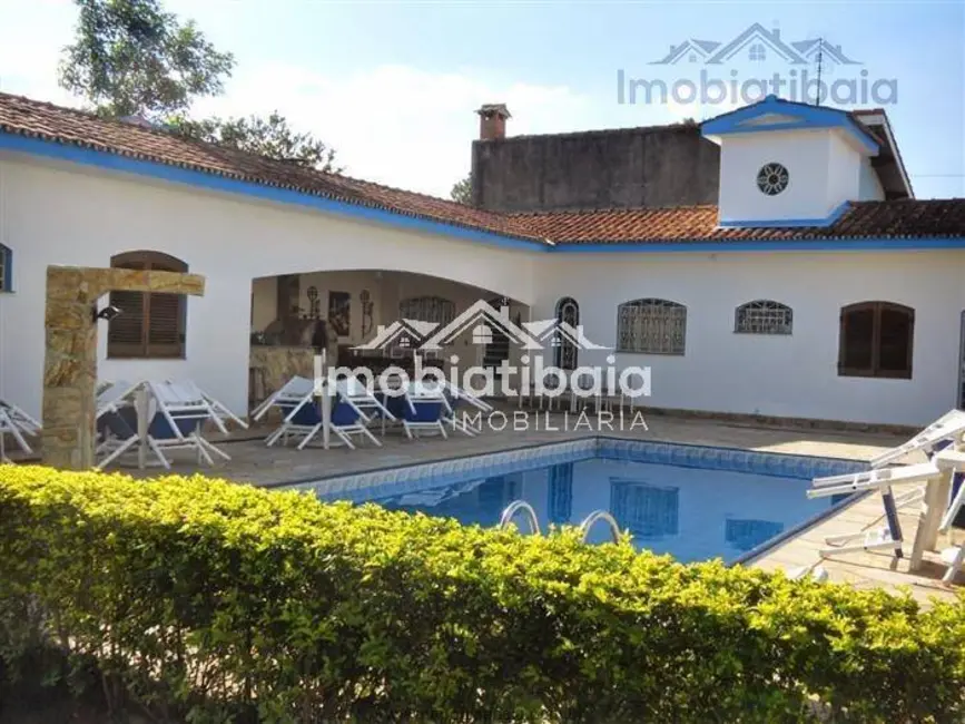 Casa com 3 quartos à venda, 1080m2 em Jardim Itaperi, Atibaia - SP - imagem 3 Foto 3 de Casa com 3 quartos à venda, 1080m2 em Jardim Itaperi, Atibaia - SP