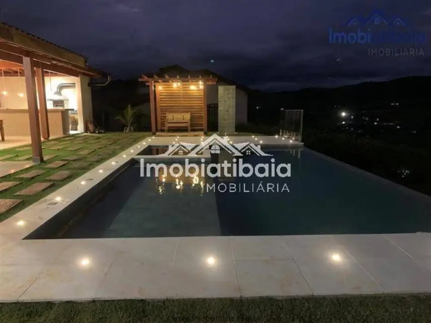 Foto 2 de Chácara com 4 quartos à venda, 1760m2 em Piracaia - SP