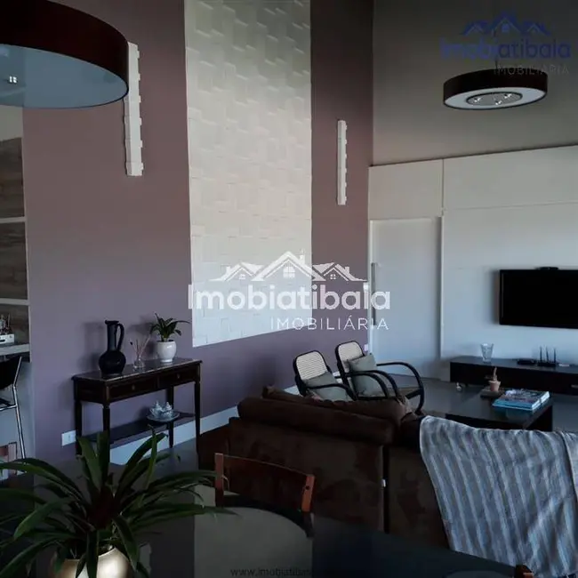 Casa de Condomínio com 3 quartos à venda, 700m2 em Condomínio Parque das Garças I, Atibaia - SP - imagem 2 Foto 2 de Casa de Condomínio com 3 quartos à venda, 700m2 em Condomínio Parque das Garças I, Atibaia - SP