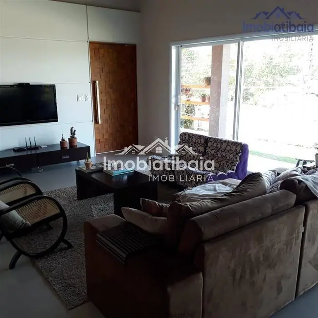 Casa de Condomínio com 3 quartos à venda, 700m2 em Condomínio Parque das Garças I, Atibaia - SP - imagem 4 Foto 4 de Casa de Condomínio com 3 quartos à venda, 700m2 em Condomínio Parque das Garças I, Atibaia - SP