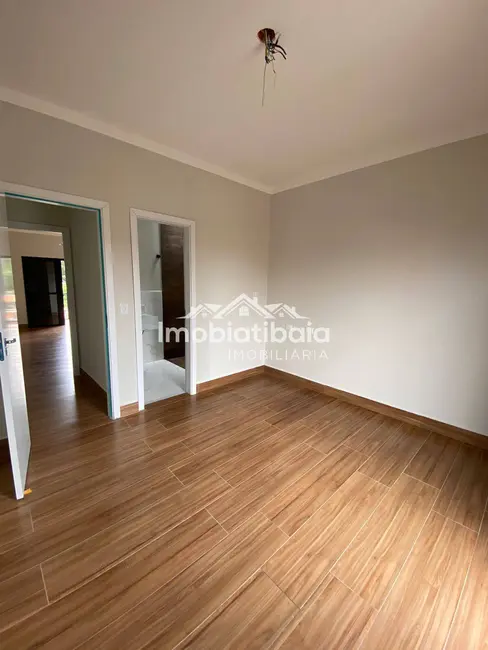 Casa com 2 quartos à venda, 125m2 em Jardim das Cerejeiras, Atibaia - SP - imagem 8 Foto 8 de Casa com 2 quartos à venda, 125m2 em Jardim das Cerejeiras, Atibaia - SP