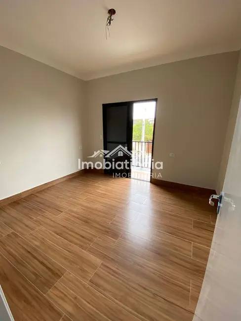 Casa com 2 quartos à venda, 125m2 em Jardim das Cerejeiras, Atibaia - SP - imagem 5 Foto 5 de Casa com 2 quartos à venda, 125m2 em Jardim das Cerejeiras, Atibaia - SP