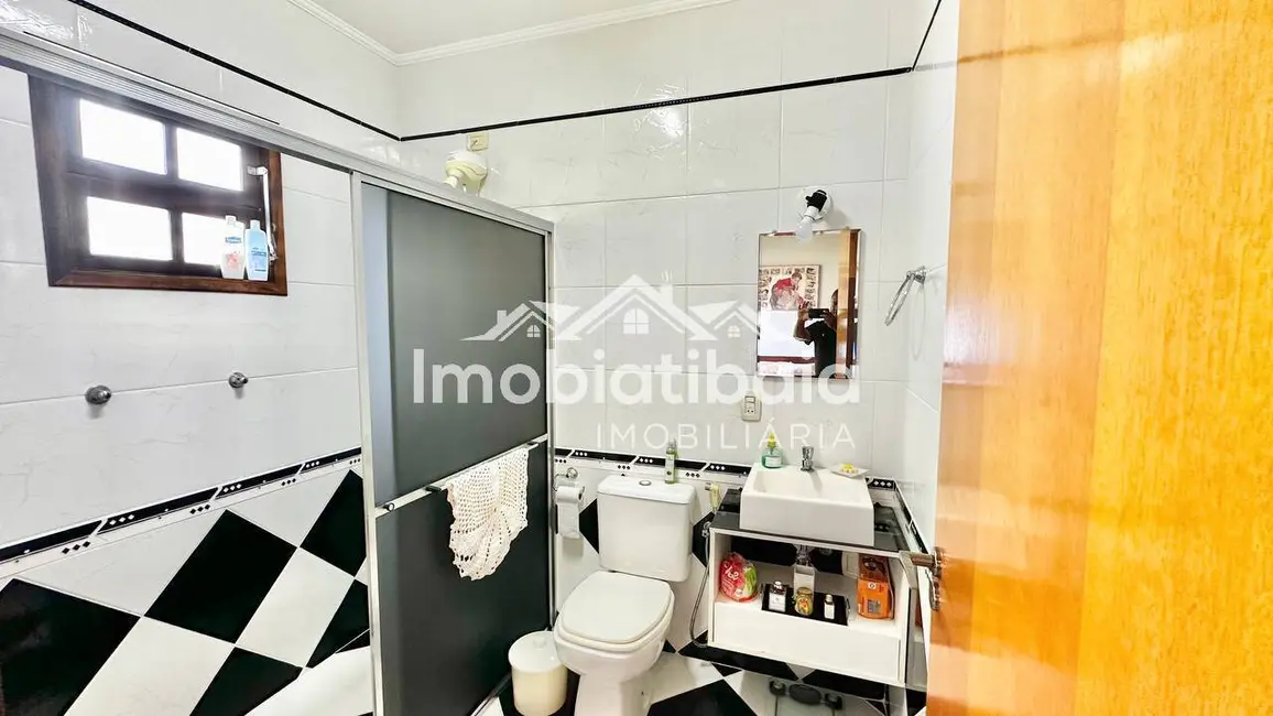 Foto 8 de Chácara com 6 quartos à venda, 1000m2 em Piracaia - SP