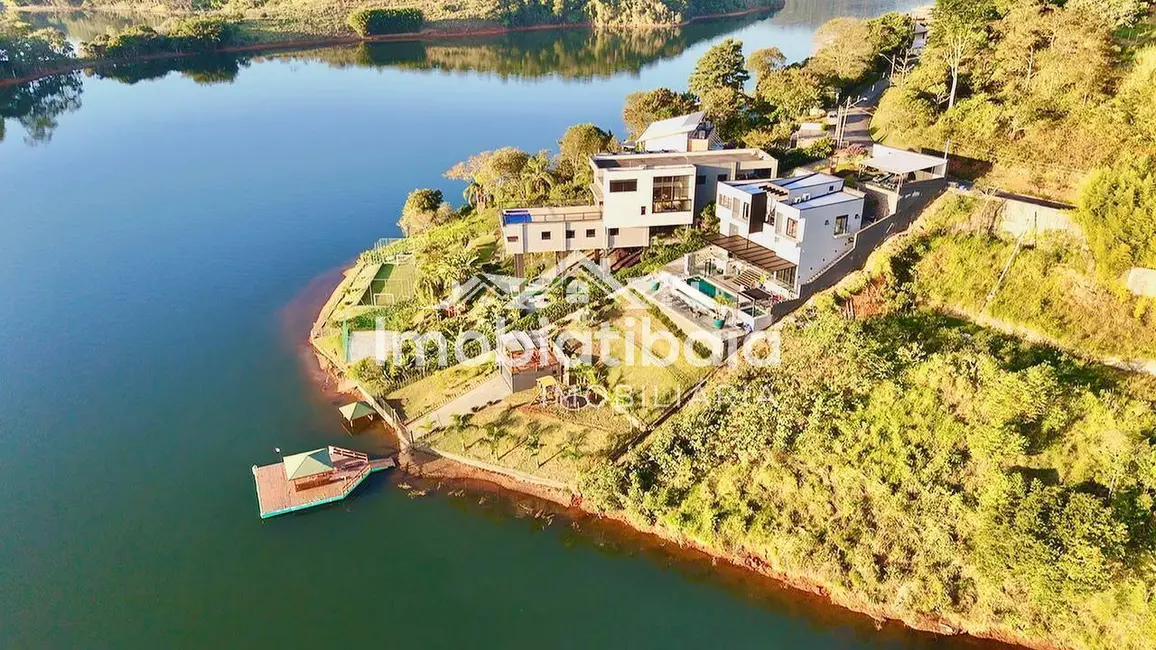 Foto 2 de Casa de Condomínio com 4 quartos à venda, 1050m2 em Centro, Igarata - SP