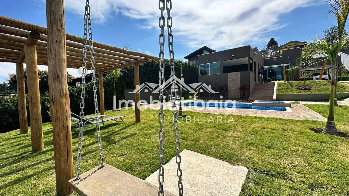 Foto 1 de Chácara com 3 quartos à venda, 1000m2 em Piracaia - SP