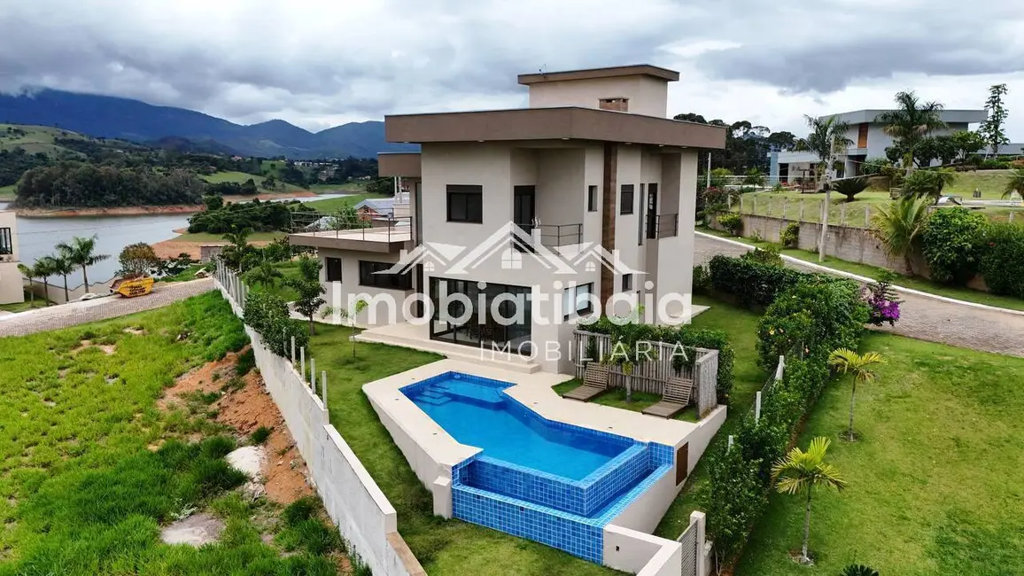 Foto 1 de Chácara com 3 quartos à venda, 1028m2 em Centro, Joanopolis - SP