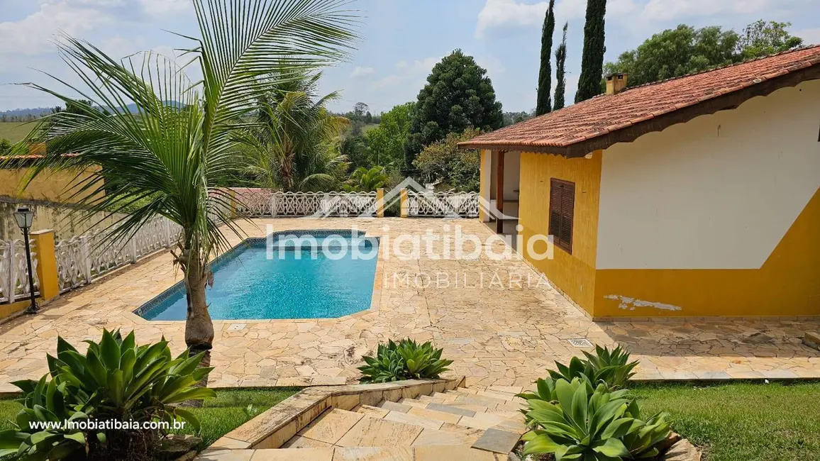 Foto 2 de Chácara com 4 quartos à venda, 680m2 em Centro, Piracaia - SP