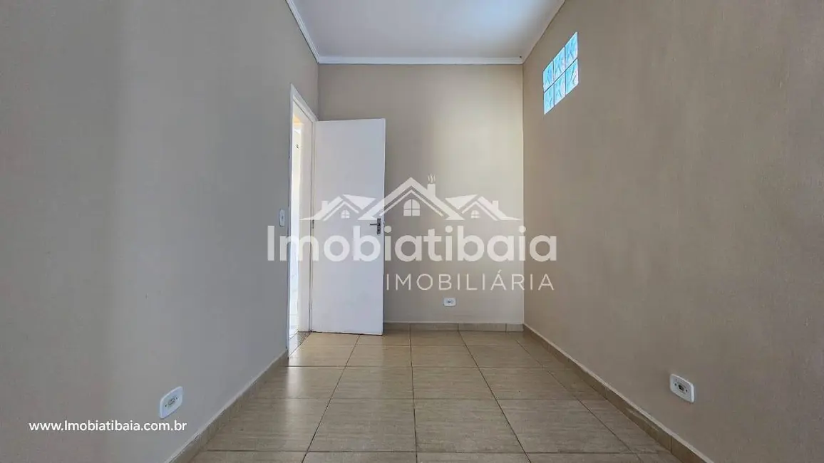 Casa com 2 quartos à venda, 92m2 em Jardim das Cerejeiras, Atibaia - SP - imagem 5 Foto 5 de Casa com 2 quartos à venda, 92m2 em Jardim das Cerejeiras, Atibaia - SP