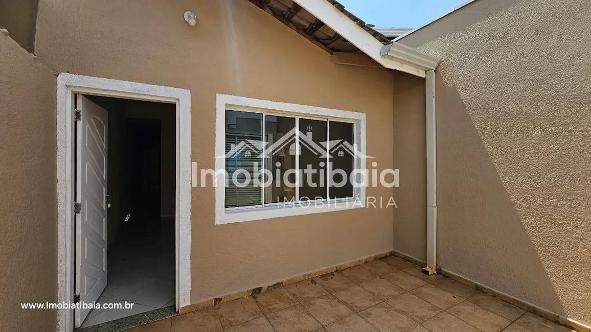 Casa com 2 quartos à venda, 92m2 em Jardim das Cerejeiras, Atibaia - SP - imagem 3 Foto 3 de Casa com 2 quartos à venda, 92m2 em Jardim das Cerejeiras, Atibaia - SP