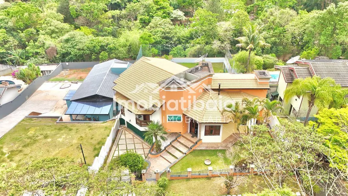 Foto 4 de Casa de Condomínio com 5 quartos à venda, 1200m2 em Condomínio Flamboyant-B, Atibaia - SP