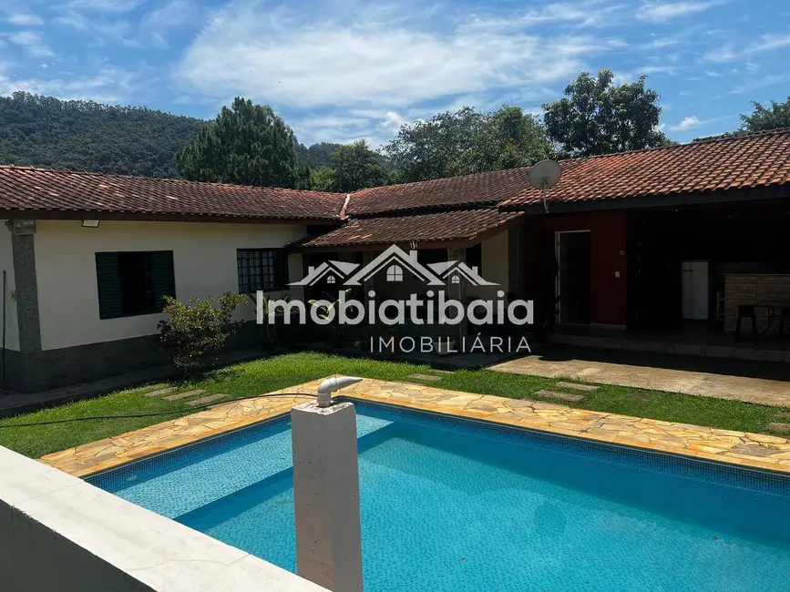 Foto 1 de Chácara com 2 quartos à venda, 130m2 em Centro, Piracaia - SP