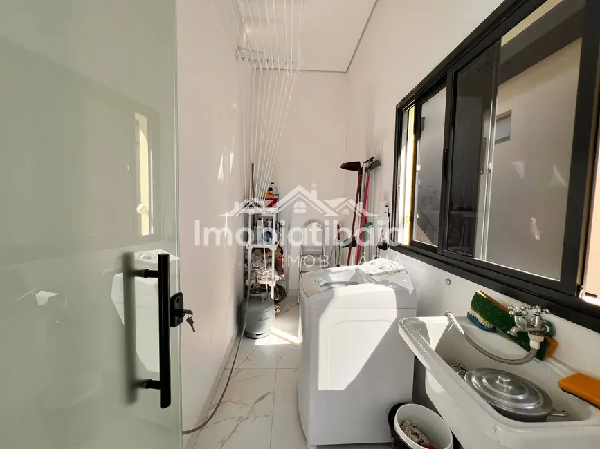 Foto 6 de Casa com 3 quartos à venda, 150m2 em Jardim Maristela, Atibaia - SP