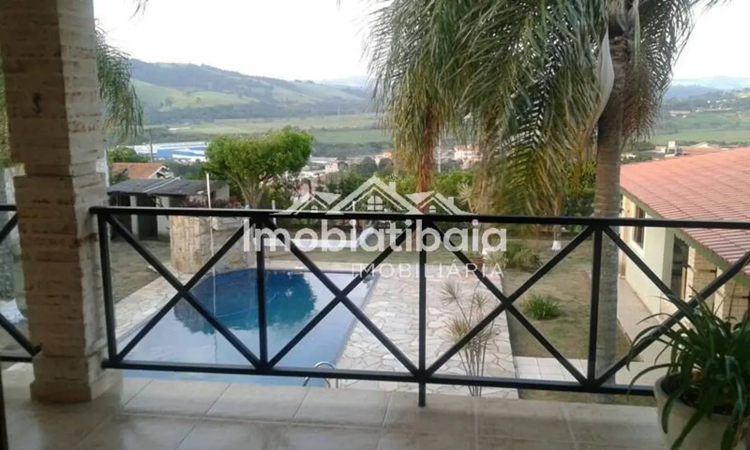 Foto 2 de Chácara com 3 quartos à venda e para alugar, 1000m2 em Centro, Bom Jesus Dos Perdoes - SP