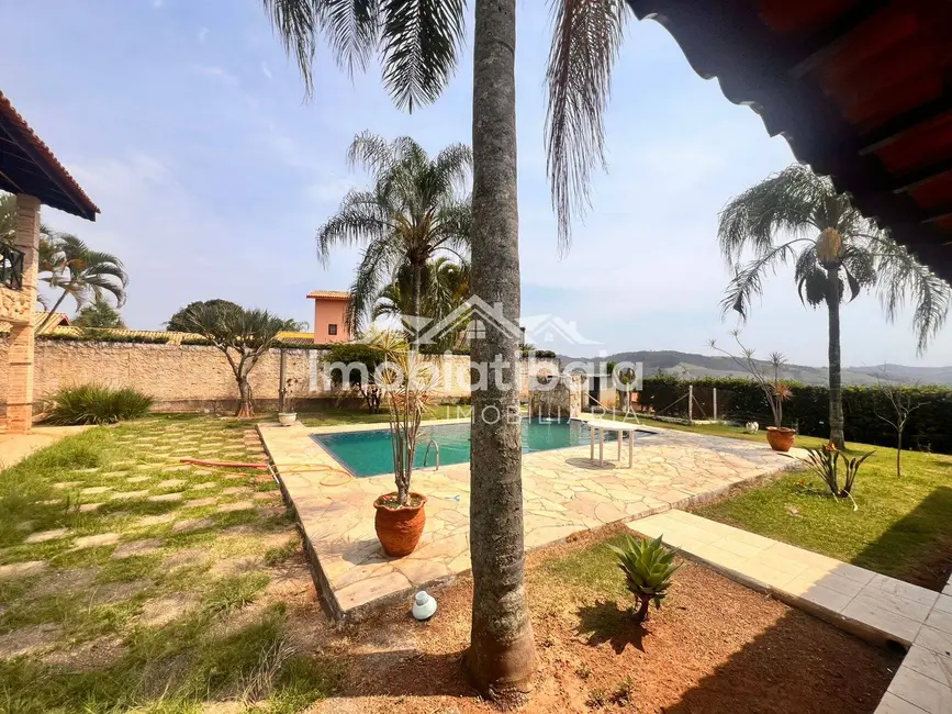 Foto 5 de Chácara com 3 quartos à venda e para alugar, 1000m2 em Centro, Bom Jesus Dos Perdoes - SP