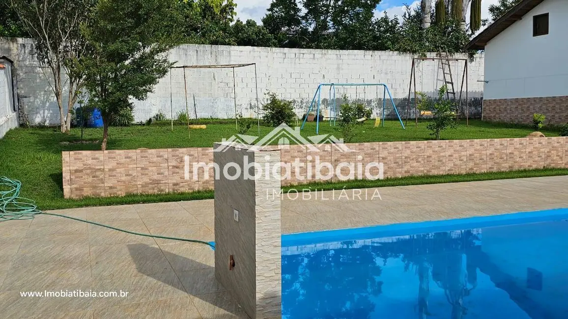 Foto 4 de Chácara com 3 quartos à venda, 1000m2 em Loteamento Aeródromo Vale Eldorado, Braganca Paulista - SP