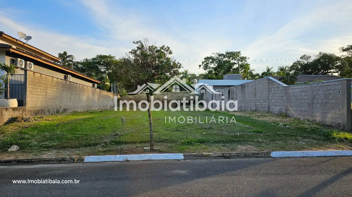 Foto 1 de Lote de Condomínio à venda, 608m2 em Atibaia - SP