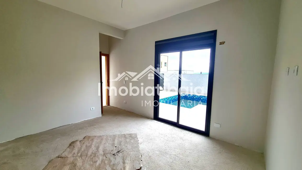 Foto 9 de Casa de Condomínio com 3 quartos à venda e para alugar, 600m2 em Condomínio Residencial Shamballa III, Atibaia - SP