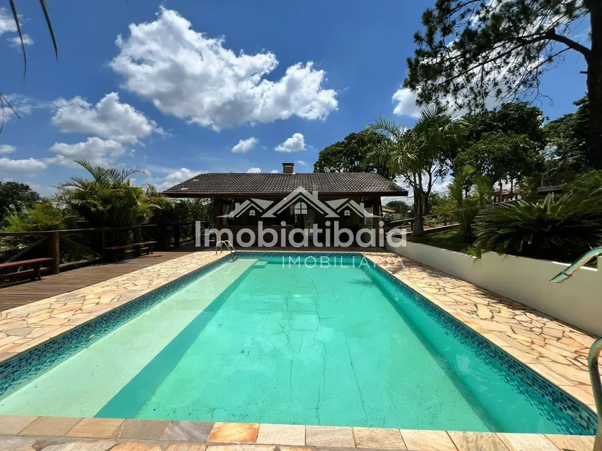 Chácara com 4 quartos à venda, 1210m2 em Maracanã, Jarinu - SP - imagem 2 Foto 2 de Chácara com 4 quartos à venda, 1210m2 em Maracanã, Jarinu - SP