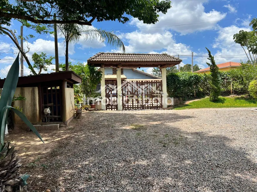 Chácara com 4 quartos à venda, 1210m2 em Maracanã, Jarinu - SP - imagem 7 Foto 7 de Chácara com 4 quartos à venda, 1210m2 em Maracanã, Jarinu - SP
