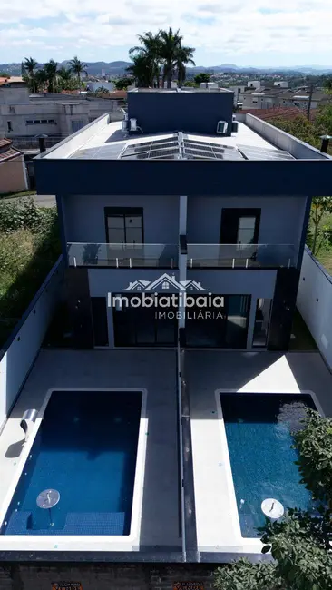 Foto 2 de Casa com 3 quartos à venda, 225m2 em Vila Petrópolis, Atibaia - SP