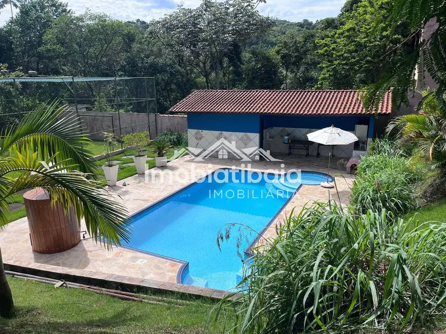 Foto 2 de Chácara com 8 quartos à venda, 2750m2 em Centro, Piracaia - SP