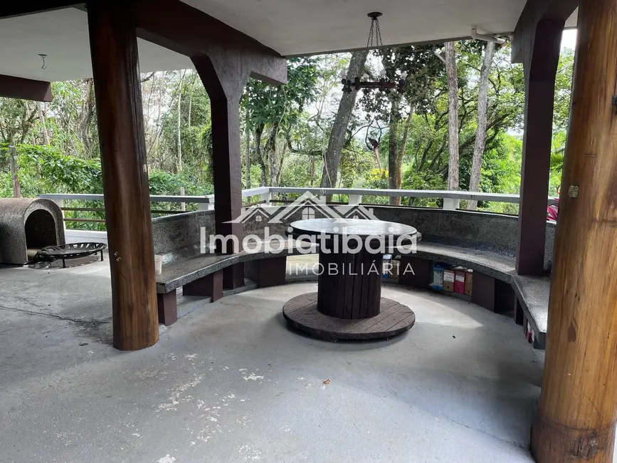 Chácara com 8 quartos à venda, 2750m2 em Centro, Piracaia - SP - imagem 4 Foto 4 de Chácara com 8 quartos à venda, 2750m2 em Centro, Piracaia - SP