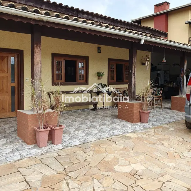 Foto 1 de Chácara com 3 quartos à venda, 1400m2 em Centro, Jarinu - SP