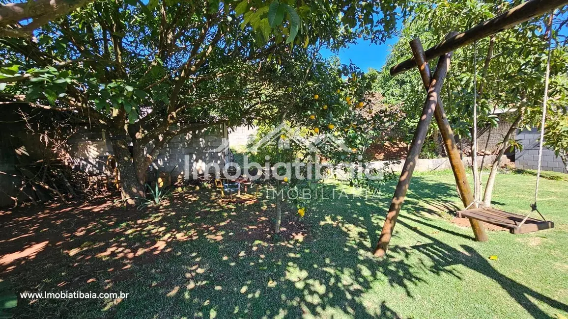 Chácara com 3 quartos à venda, 1400m2 em Centro, Jarinu - SP - imagem 5 Foto 5 de Chácara com 3 quartos à venda, 1400m2 em Centro, Jarinu - SP