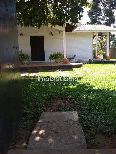 Foto 3 de Chácara com 3 quartos à venda, 996m2 em Campos de Atibaia, Atibaia - SP