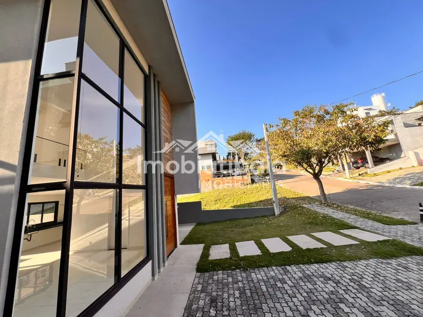 Foto 2 de Casa de Condomínio com 3 quartos à venda e para alugar, 300m2 em Condomínio Atibaia Park I, Atibaia - SP