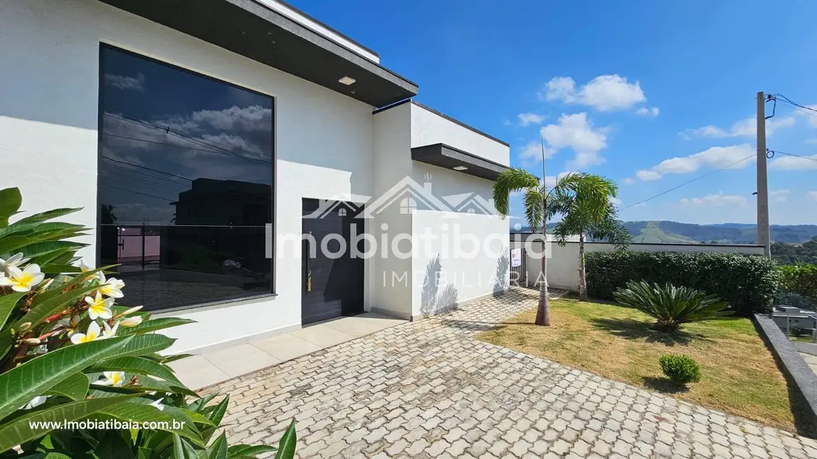 Foto 2 de Casa de Condomínio com 3 quartos à venda e para alugar, 300m2 em Bom Jesus Dos Perdoes - SP