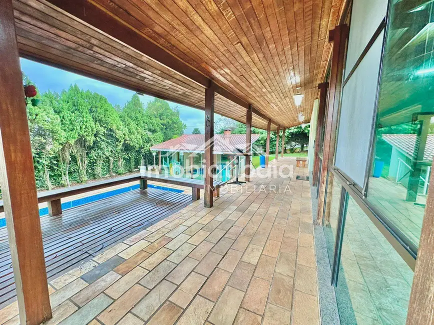 Foto 8 de Chácara com 3 quartos à venda, 1500m2 em Bom Jesus Dos Perdoes - SP