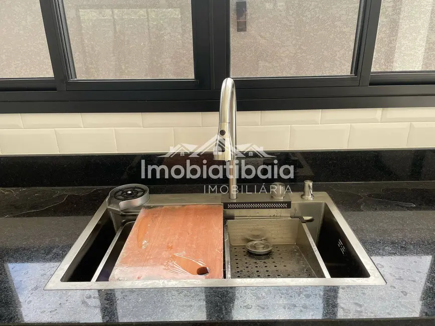 Casa de Condomínio com 3 quartos à venda, 300m2 em Laranja Azeda, Atibaia - SP - imagem 9 Foto 9 de Casa de Condomínio com 3 quartos à venda, 300m2 em Laranja Azeda, Atibaia - SP