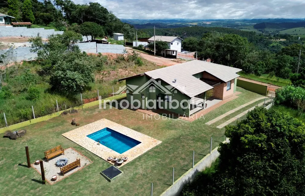 Foto 4 de Chácara com 3 quartos à venda, 1000m2 em Estância Santa Maria do Laranjal, Atibaia - SP