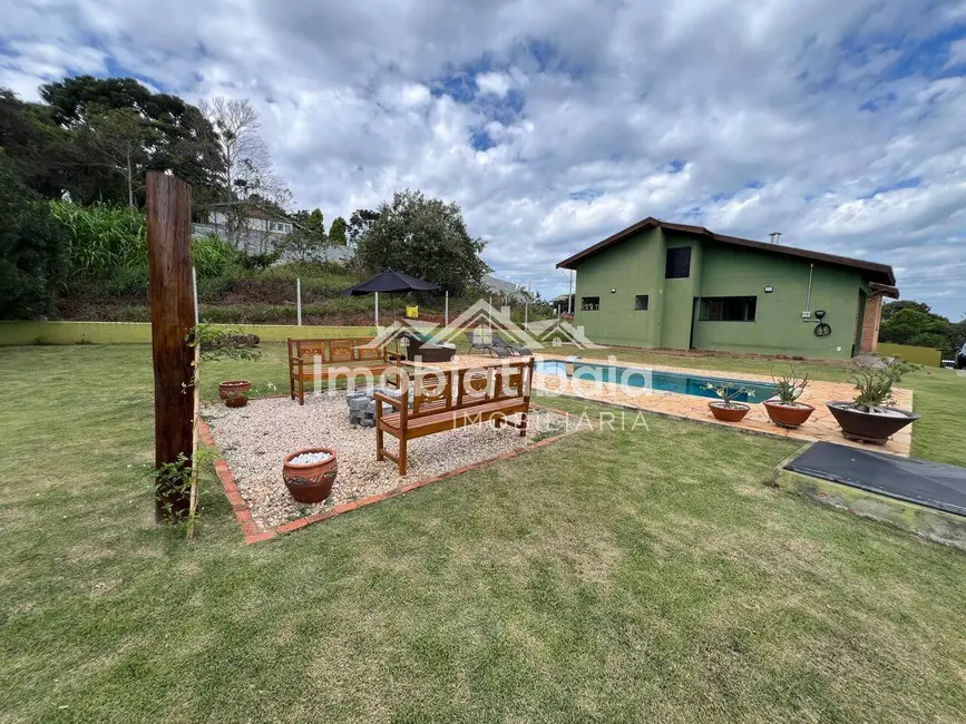 Foto 3 de Chácara com 3 quartos à venda, 1000m2 em Estância Santa Maria do Laranjal, Atibaia - SP