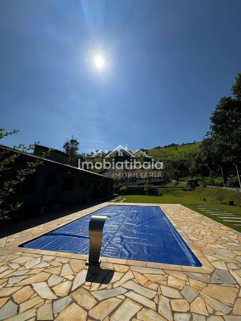 Chácara com 3 quartos à venda, 1100m2 em Loteamento São Bento, Atibaia - SP - imagem 1 Foto 1 de Chácara com 3 quartos à venda, 1100m2 em Loteamento São Bento, Atibaia - SP