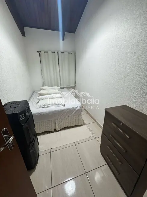 Chácara com 3 quartos à venda, 1100m2 em Loteamento São Bento, Atibaia - SP - imagem 9 Foto 9 de Chácara com 3 quartos à venda, 1100m2 em Loteamento São Bento, Atibaia - SP