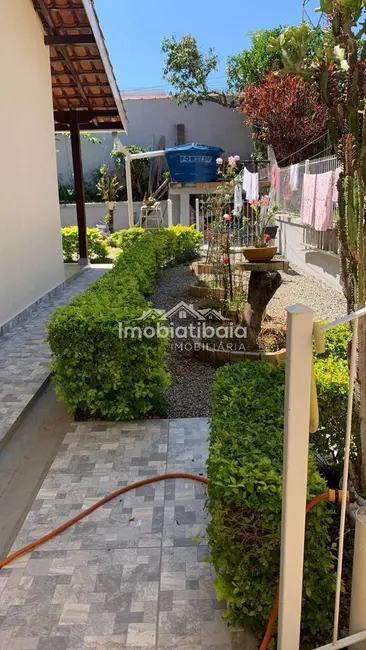 Foto 6 de Casa com 4 quartos à venda, 758m2 em Atibaia - SP