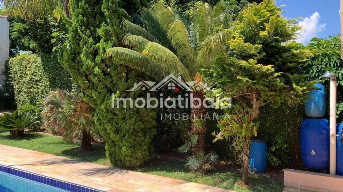 Foto 5 de Casa com 4 quartos à venda, 758m2 em Atibaia - SP