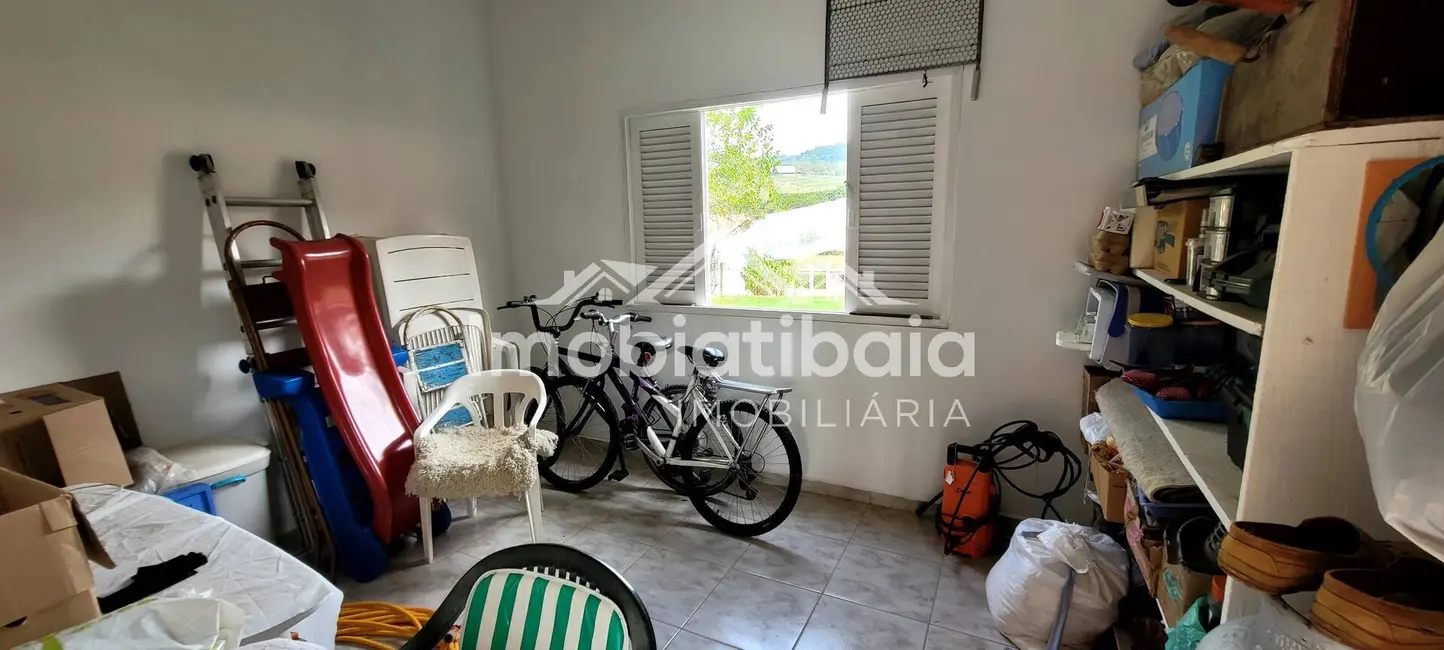 Chácara com 3 quartos à venda, 1600m2 em Piracaia - SP - imagem 6 Foto 6 de Chácara com 3 quartos à venda, 1600m2 em Piracaia - SP