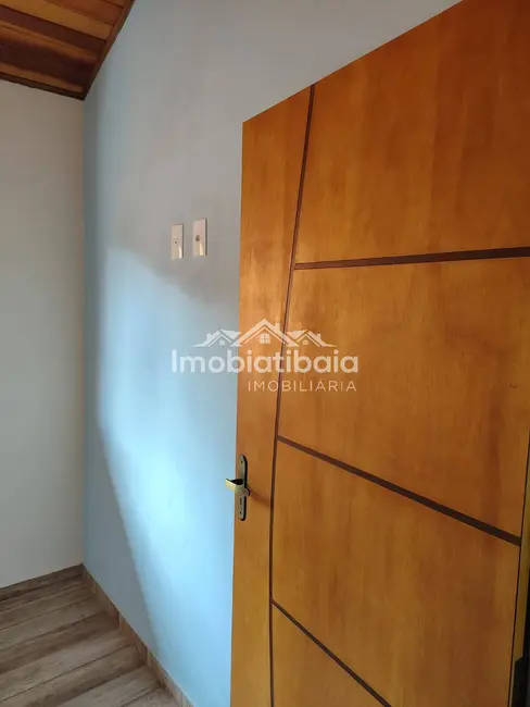 Chácara com 4 quartos à venda, 1648m2 em Batatuba, Piracaia - SP - imagem 9 Foto 9 de Chácara com 4 quartos à venda, 1648m2 em Batatuba, Piracaia - SP