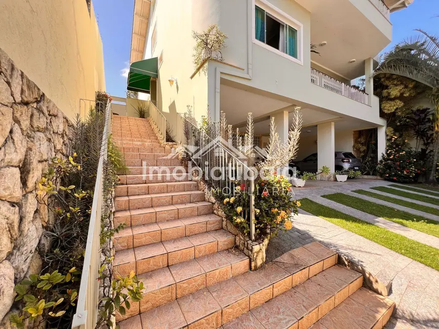 Casa com 5 quartos à venda, 900m2 em Jardim Itaperi, Atibaia - SP - imagem 9 Foto 9 de Casa com 5 quartos à venda, 900m2 em Jardim Itaperi, Atibaia - SP