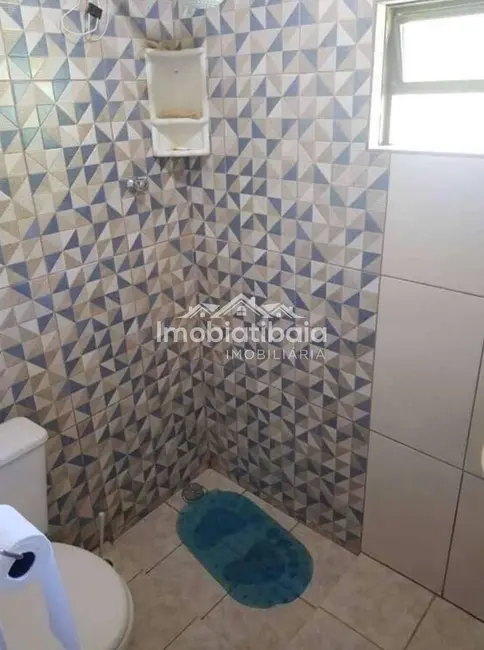 Chácara com 2 quartos à venda, 1600m2 em Centro, Piracaia - SP - imagem 8 Foto 8 de Chácara com 2 quartos à venda, 1600m2 em Centro, Piracaia - SP